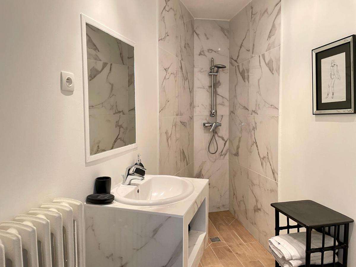 L'Orangerie Des Ursulines Apartment Bayeux Bagian luar foto