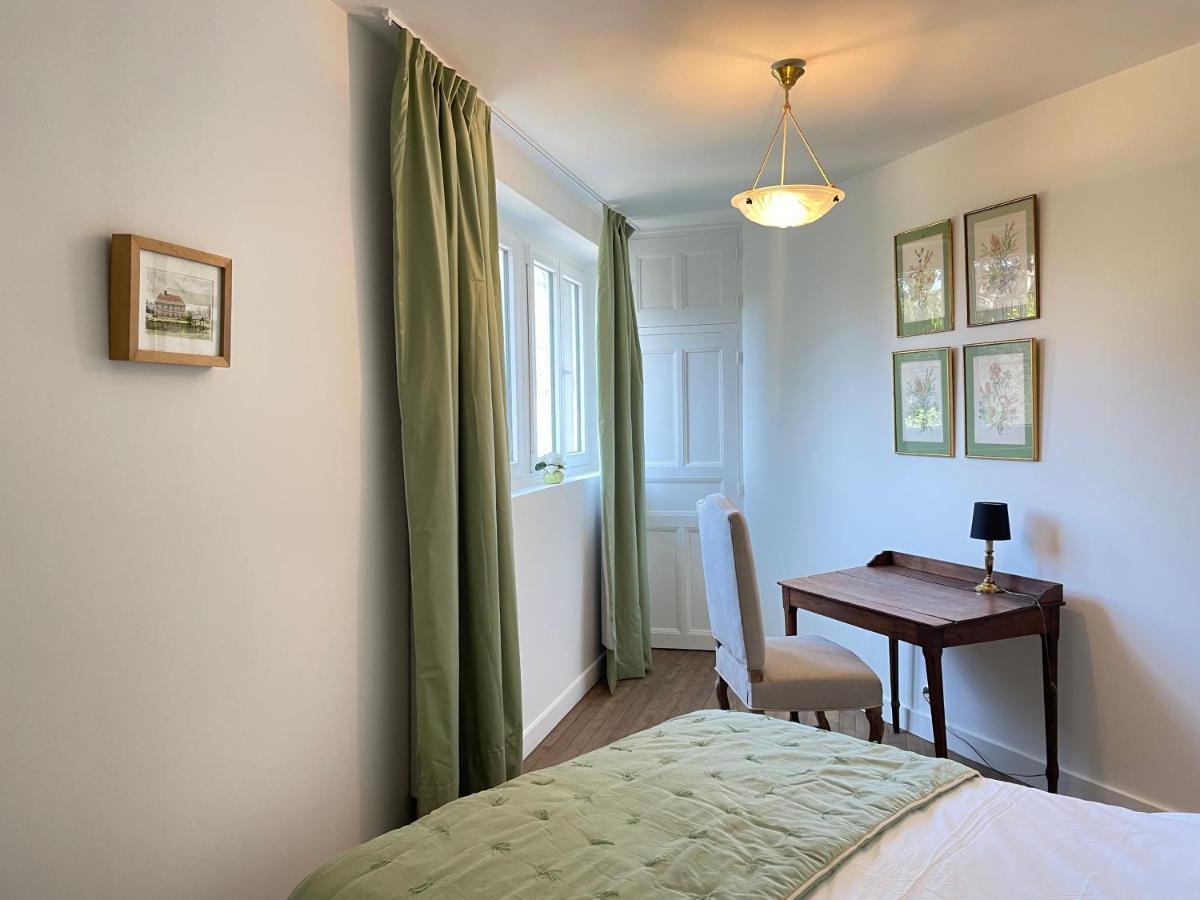 L'Orangerie Des Ursulines Apartment Bayeux Bagian luar foto